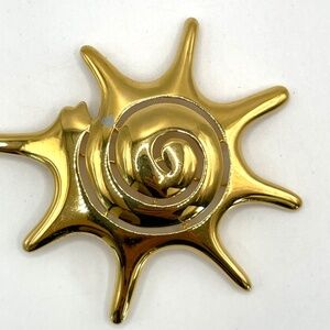Monet Signed Vintage Gold Tone Sunburst Swirl Pin Brooch